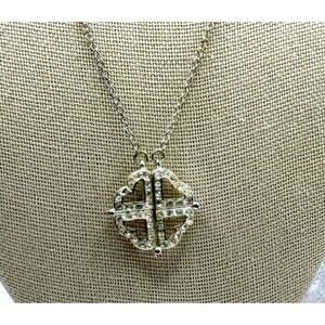 Premier‎ Designs Pendant Necklace Silver Magnetic 4 Heart Pendant transforms
